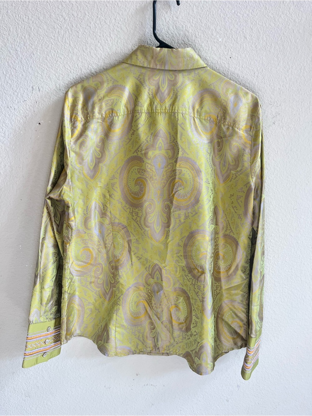 Robert Graham Women’s Paisley Button Front Shirt | Green & Lavender | Size XL - Picture 8 of 8